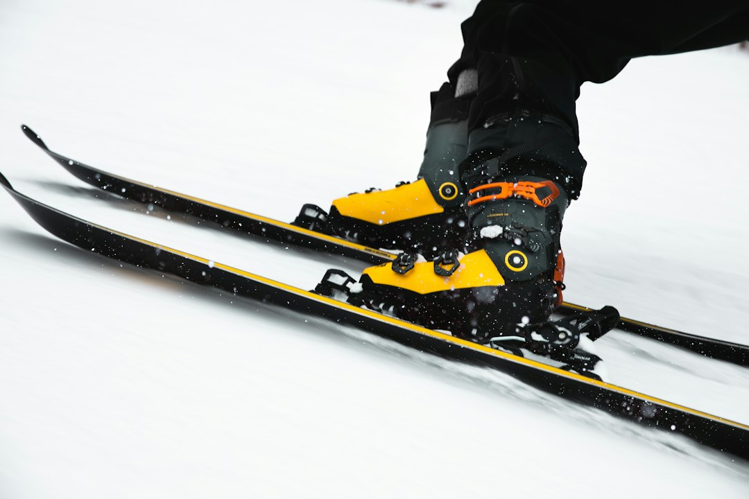 Skischuhe richtig anprobieren: Die 7 wichtigsten Regeln